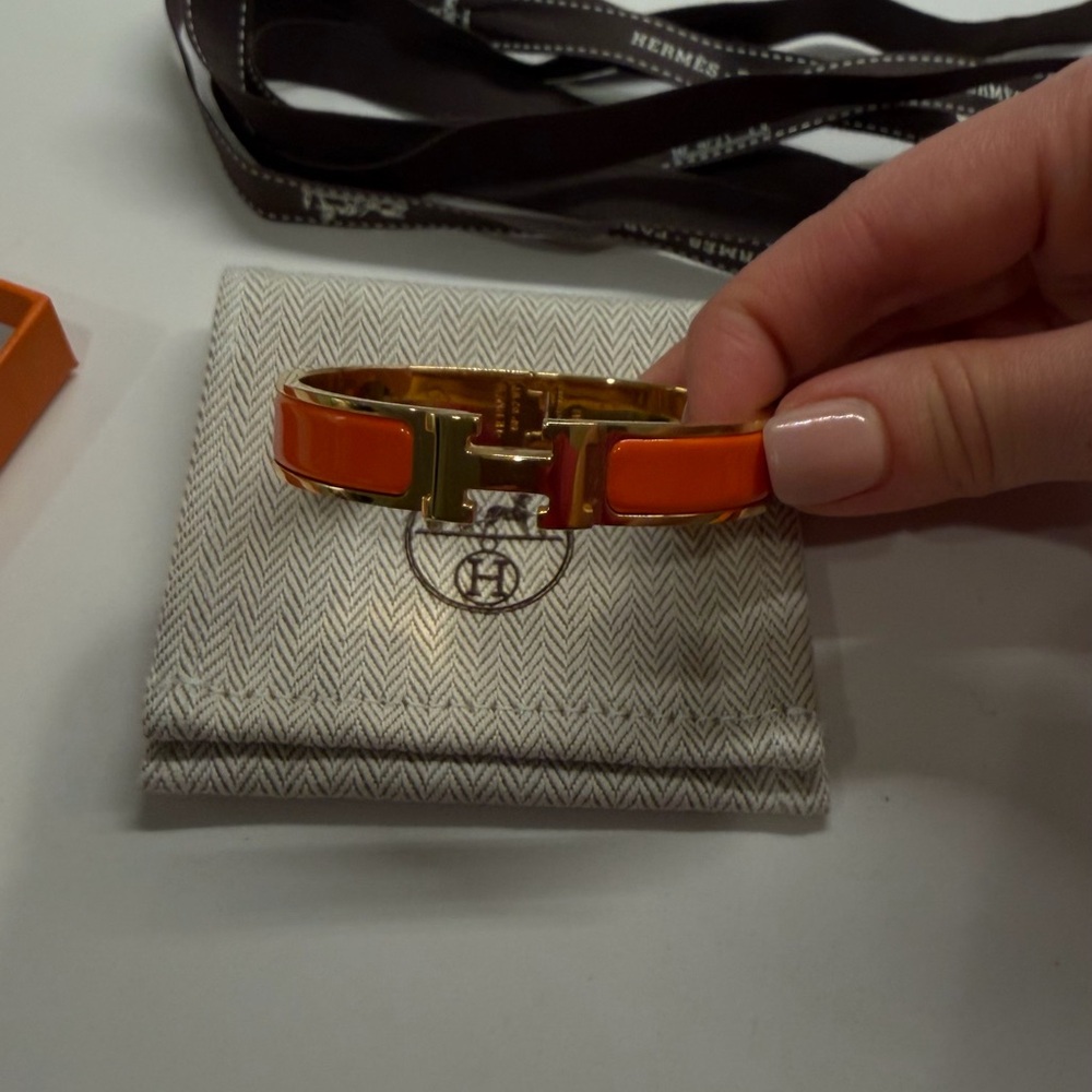 Original Hermes clic H bracelet. - Picture 9 of 11